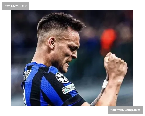 那不勒斯欧冠客场攻防乏力 孔蒂战术体系面临考验